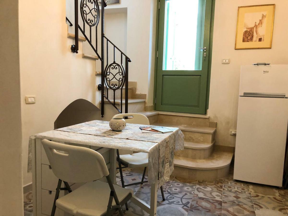 Le Tre Meraviglie Apartment Massafra Exterior photo
